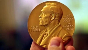 Френсіс Гальзен отримав Нобелівську премію за відкриття астрофізичних нейтрино